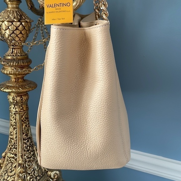Brand New Valentino Luisa Rock Leather Chain Shoulder Bag Creamy Mousse Studded - Picture 6 of 16